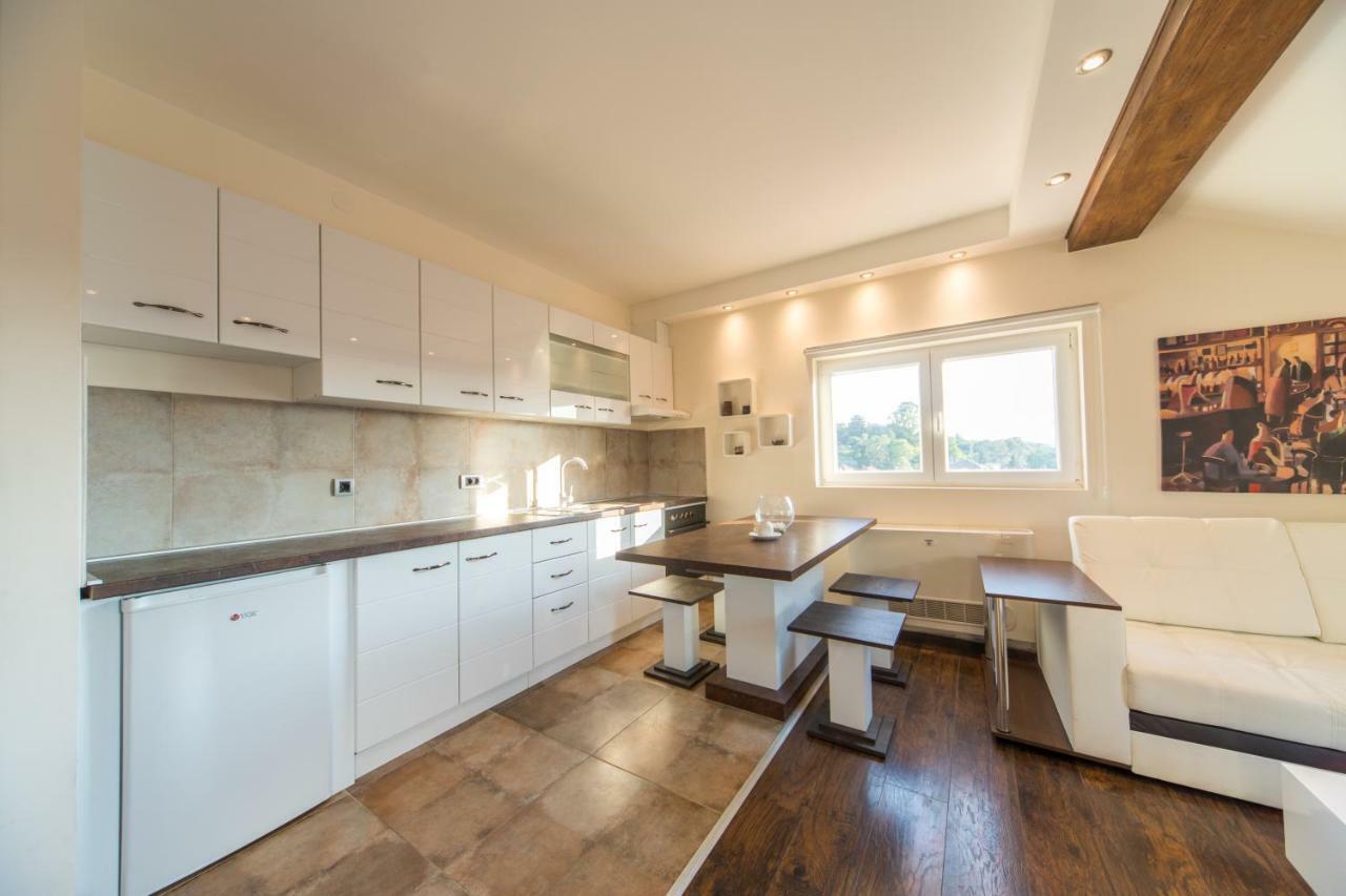New And Nice Apartments Крагуевац Екстериор снимка